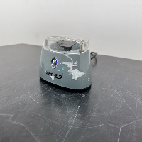 VWR Mini Centrifuge image 1